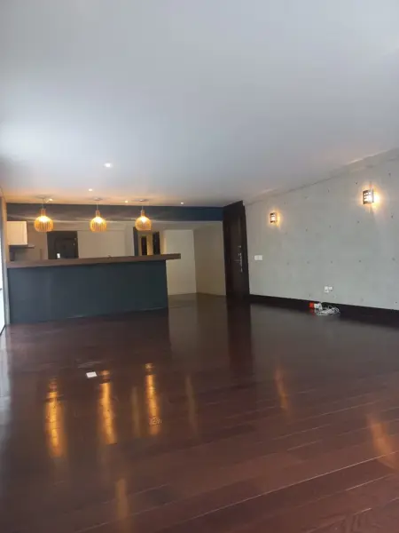 Exclusivo departamento exterior de 220 m² en venta.