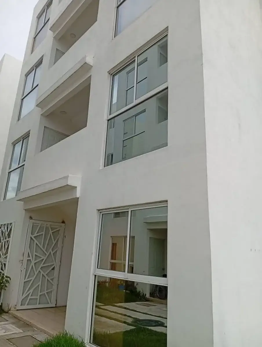 Departamento en renta en San Francisco Ocotlán (Ocotlán), Coronango — foto 1 de 17