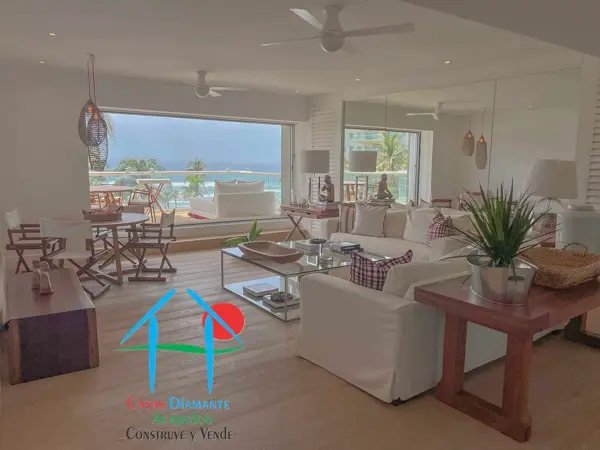Depa de playa con 4 recámaras, terraza y vista al mar