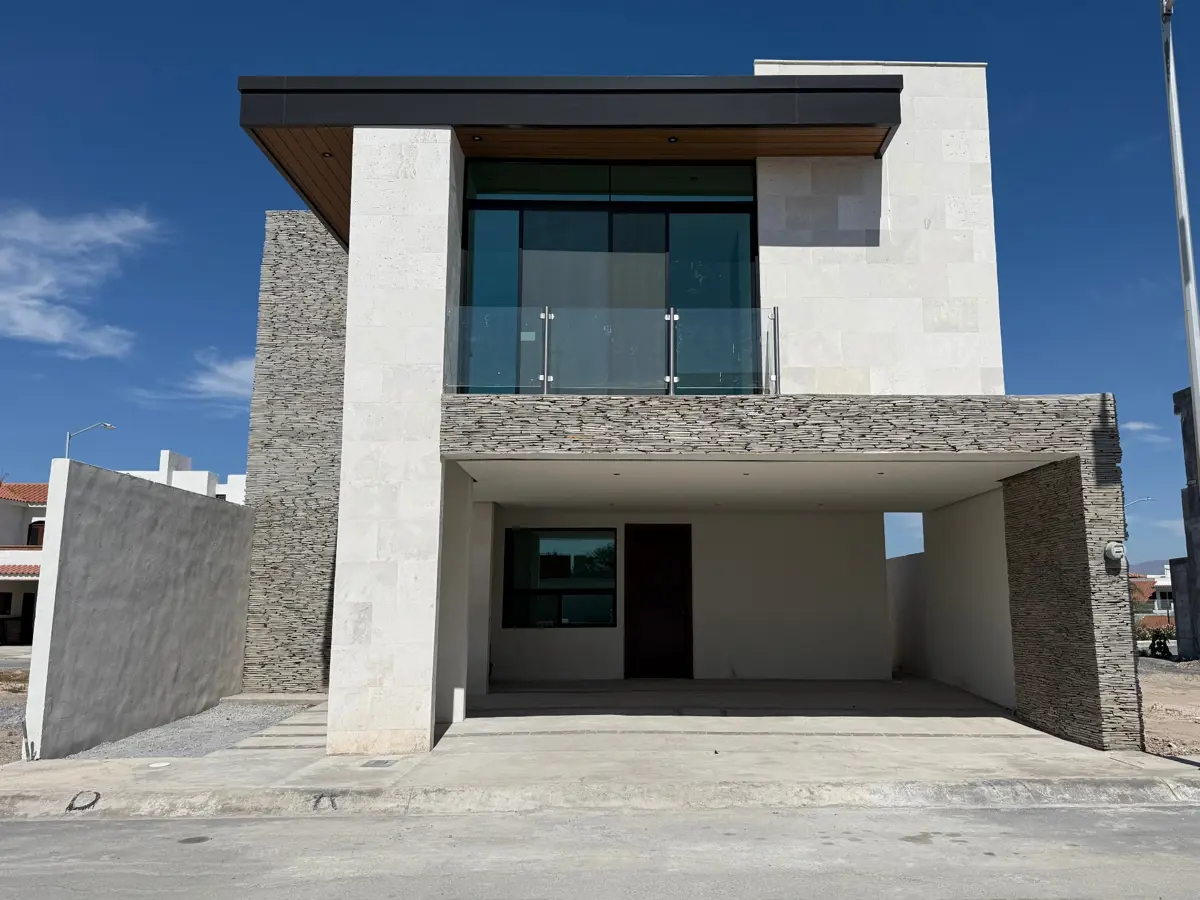 Casa en venta en Los Rodriguez, Saltillo — foto 1 de 8