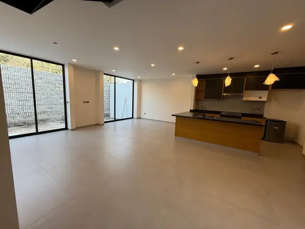 Casa en venta en Cañadas del Arroyo, Corregidora — foto 3 de 14