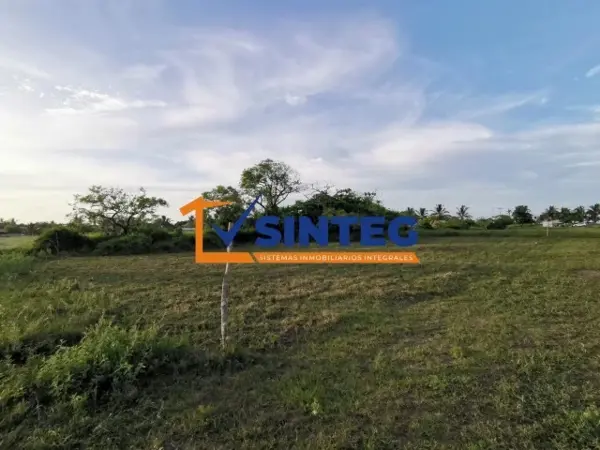 VENTA TERRENO 800 MTS LA GUADALUPE, TECOLUTLA.