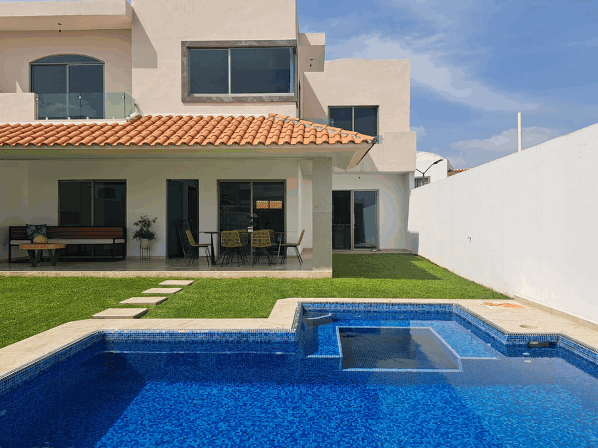 Casa en venta en Residencial Lomas de Jiutepec, Jiutepec — foto 1 de 10
