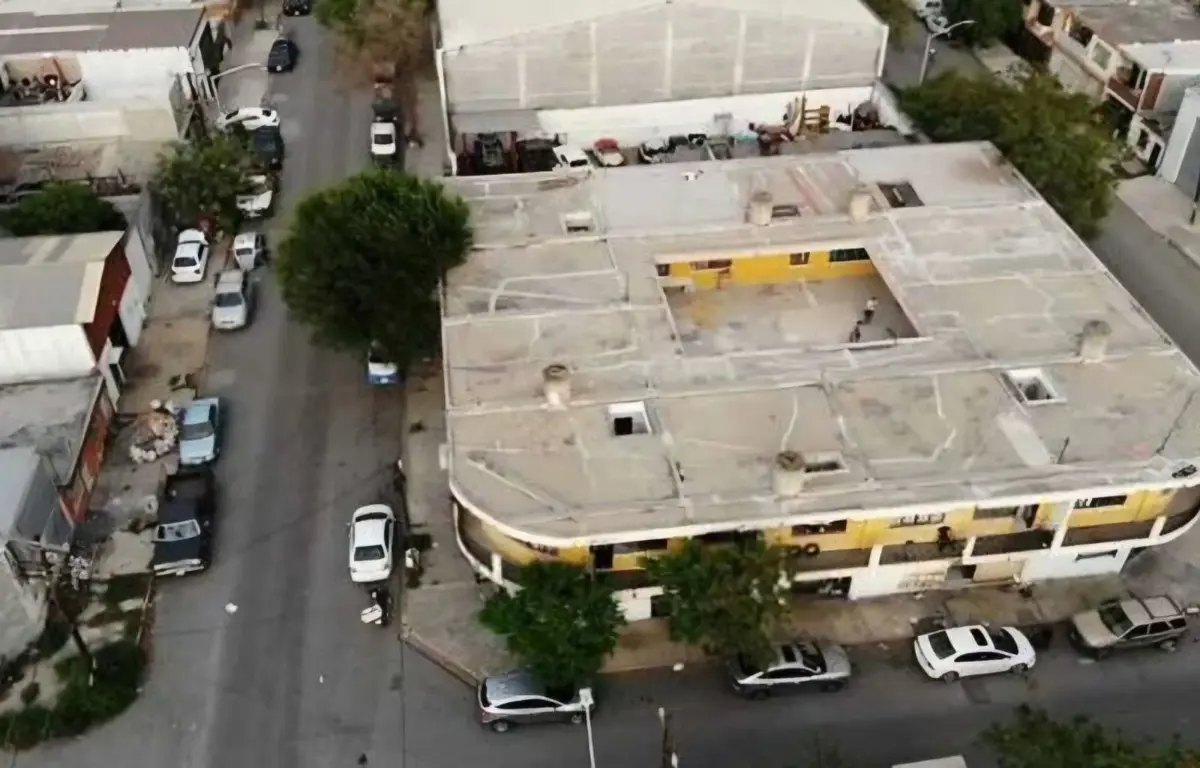 Edificio en venta en Jardines de la Moderna, Monterrey — foto 1 de 6