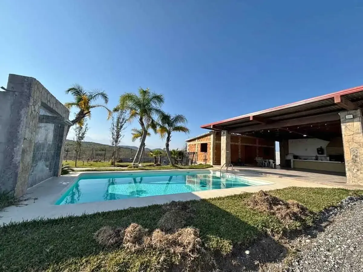 Finca-Rancho en venta en Valle Dorado, Montemorelos — foto 1 de 3