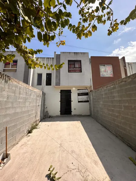 Casa en venta en Privadas Ocania, Juárez — foto 3 de 7