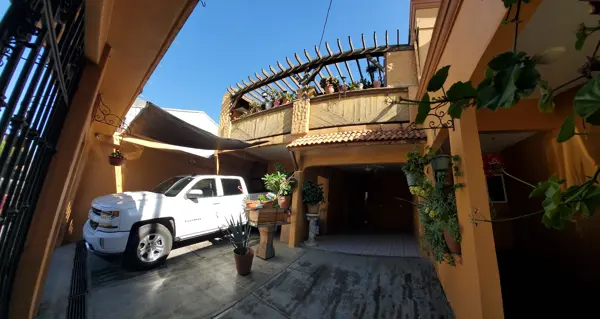 Casa en venta en Villa Fontana II, Tijuana — foto 2 de 68