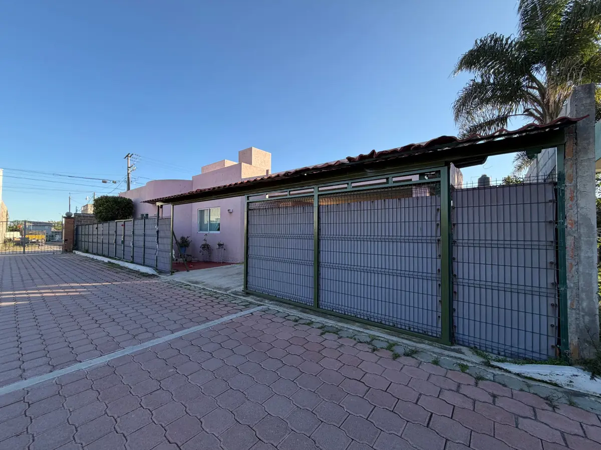 Casa en venta en San Bernardino Tlaxcalancingo, San Andrés Cholula — foto 1 de 14