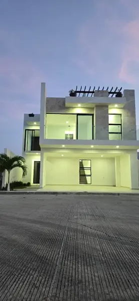 Casa en venta en Las Lomas Residencial, Alvarado — foto 2 de 16