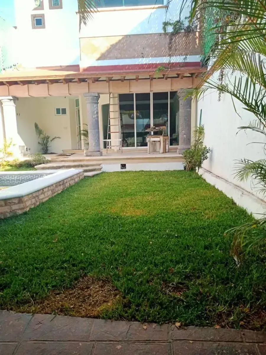 Casa en venta en Maravillas, Cuernavaca — foto 1 de 16