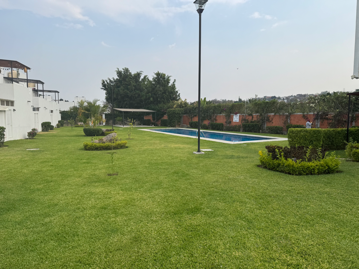 Casa en venta en Lomas de Jiutepec, Jiutepec — foto 1 de 14