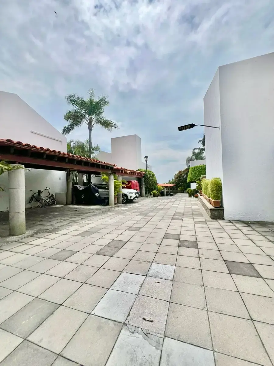 Casa en venta en Acapatzingo, Cuernavaca — foto 1 de 12
