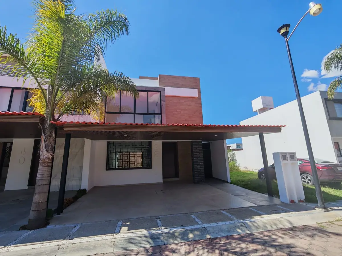 Casa en venta en Morillotla, San Andrés Cholula — foto 1 de 24