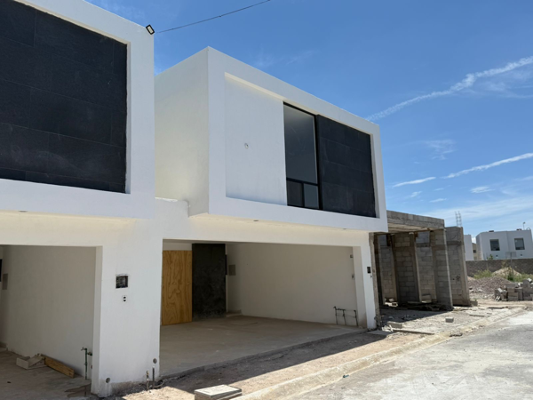 Casa en venta en Los Viñedos, Torreón — foto 2 de 19