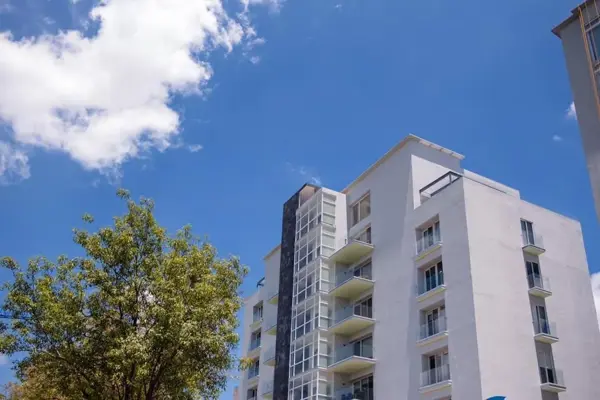 Departamento en fraccionamiento en Arboledas de Zavaleta, Puebla con amenidades