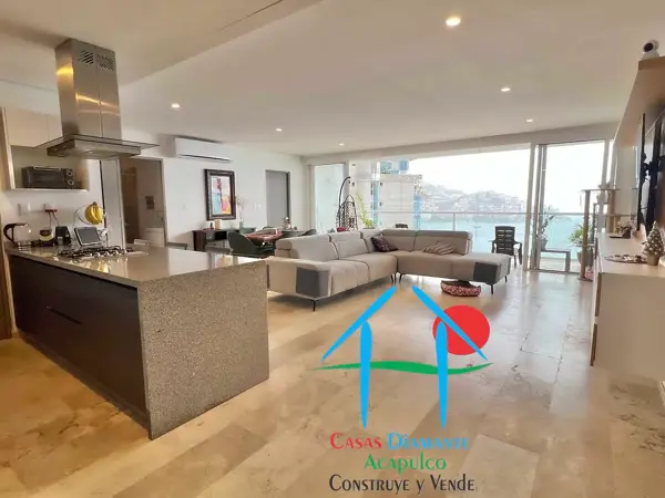 Departamento en venta en Acapulco Dorado. Con 4 recámaras y vista al mar