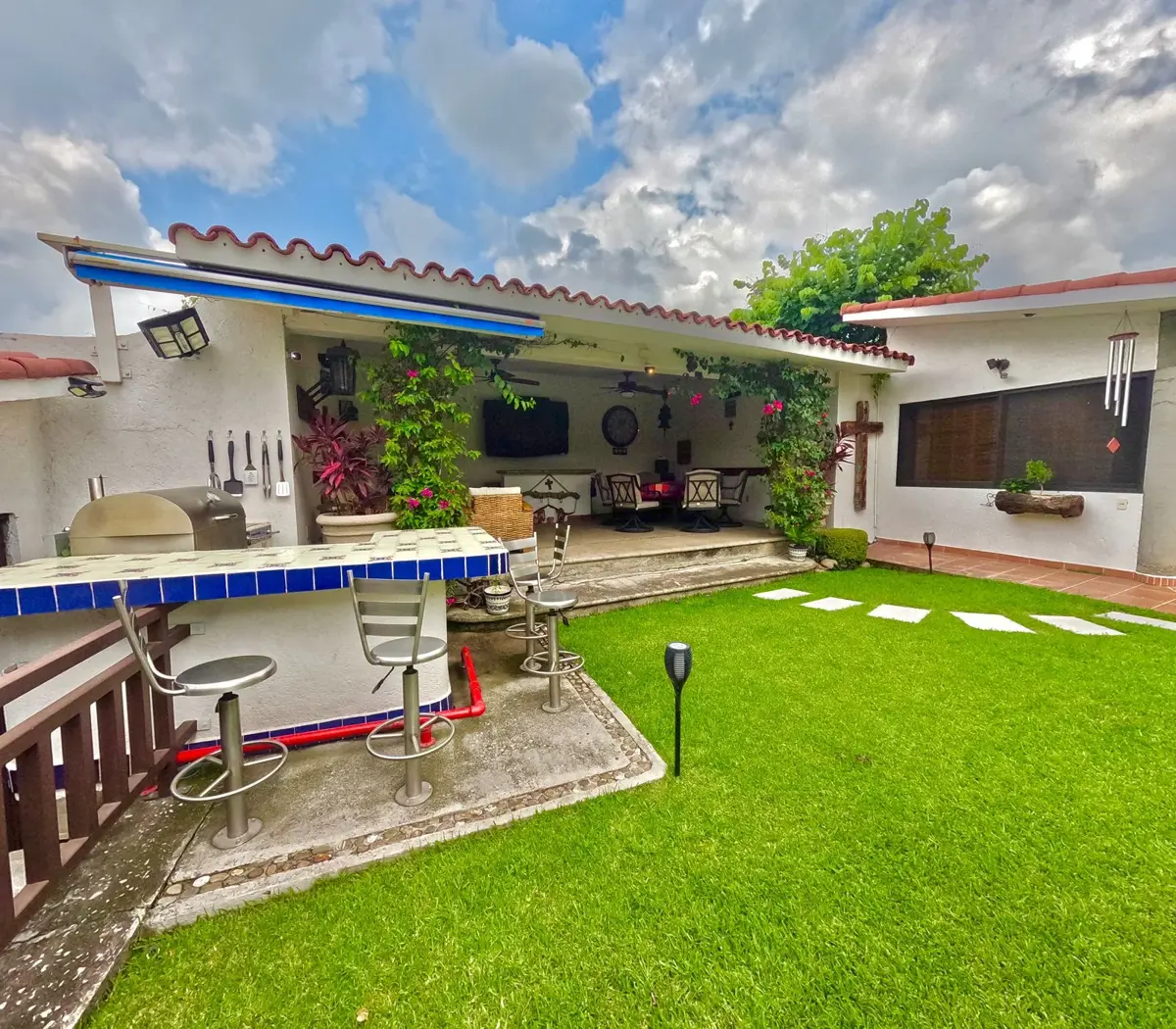 Casa en venta en Tlaltenango, Cuernavaca — foto 1 de 17