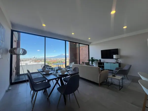 Penthouse en Venta, 3 Niveles, con Roof Garden, a un costado de Antigua Cementera, Puebla, Puebla