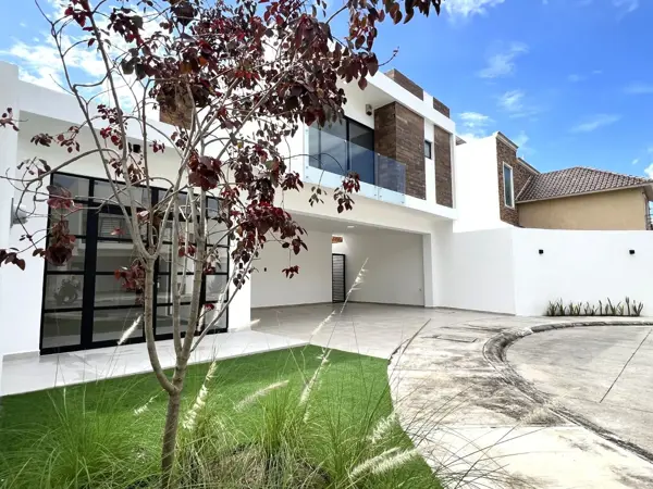 Casa en venta en Lomas Diamante, Alvarado — foto 2 de 36