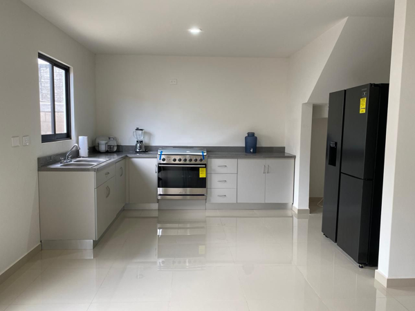 Casa en renta en Villa del Cedro, Culiacán — foto 2 de 13