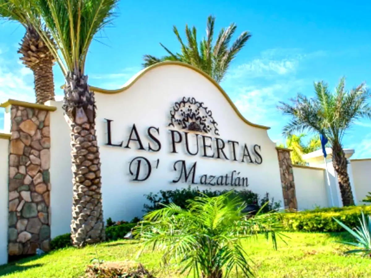 Terreno en venta en La Puertas D Mazatlan, Mazatlán — foto 1 de 17