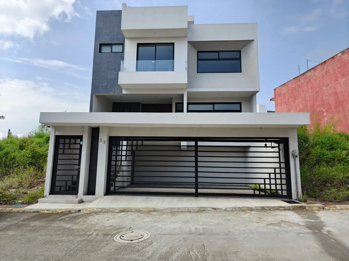 Casa en venta en Morada del Quetzal (Tres Pasos), Emiliano Zapata — foto 1 de 37
