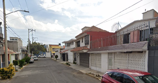 Casa en venta en Valle Don Camilo, Toluca — foto 2 de 14