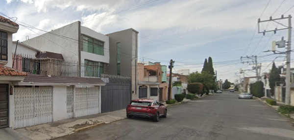 Casa en venta en Valle Don Camilo, Toluca — foto 3 de 14