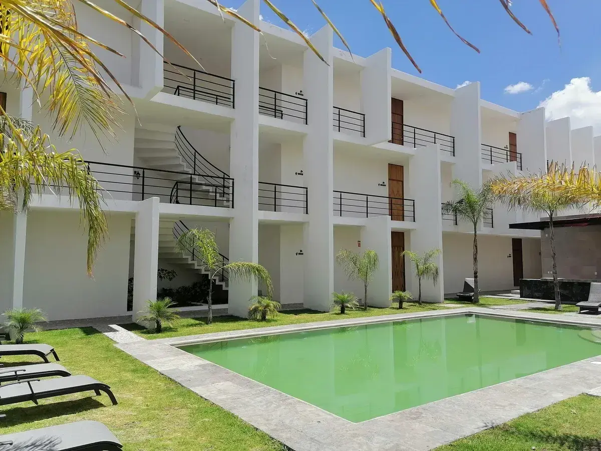 Hotel en venta en Alfredo V. Bonfil (Los Pérez), Ezequiel Montes — foto 1 de 23
