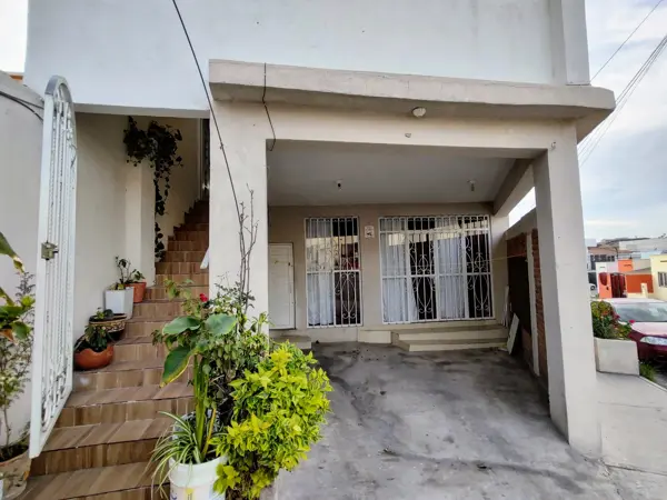 Casa en venta en Lomas del Mirador, Corregidora — foto 2 de 25
