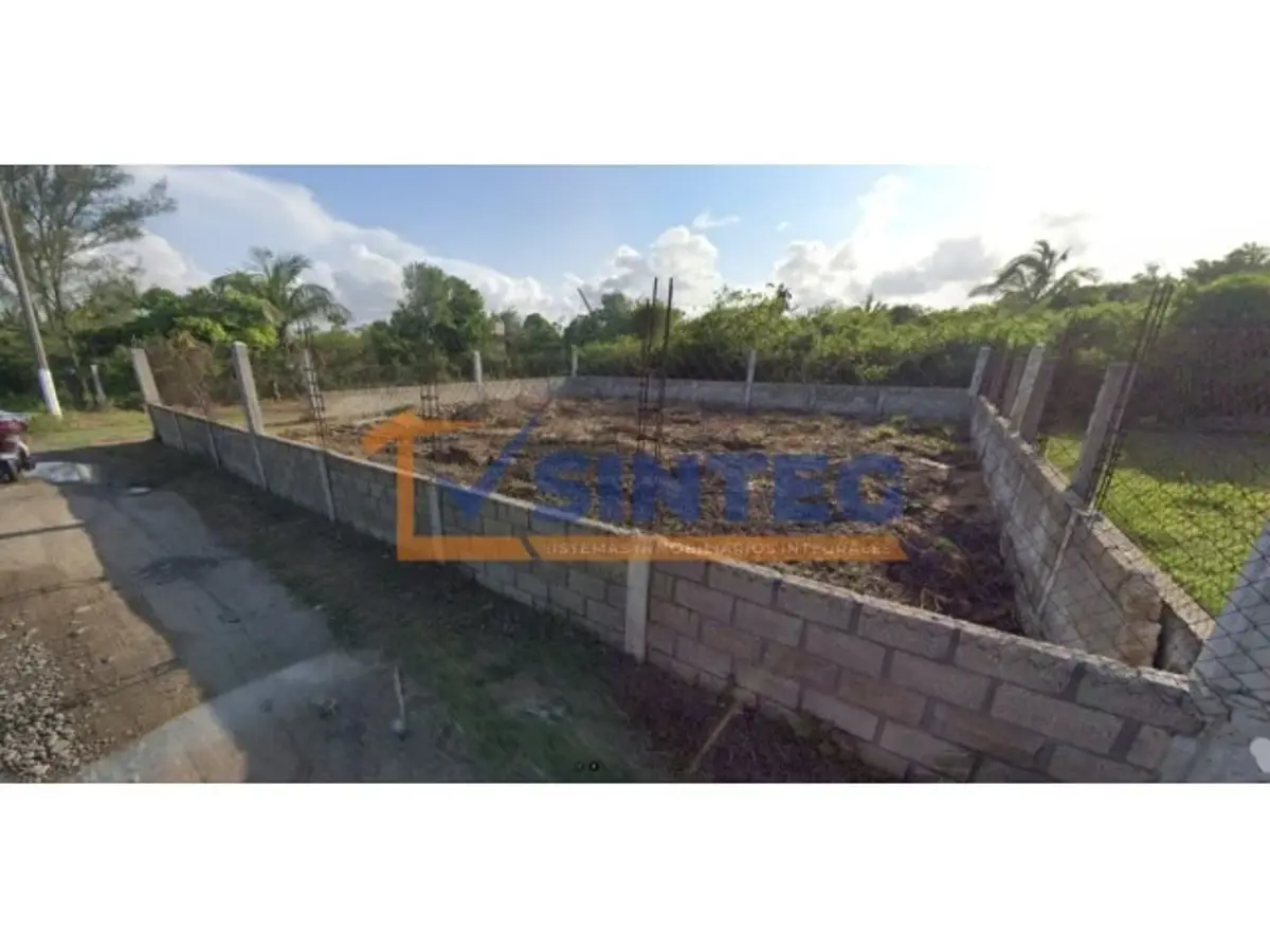 Terreno en venta en Barra de Cazones, Cazones de Herrera — foto 1 de 6