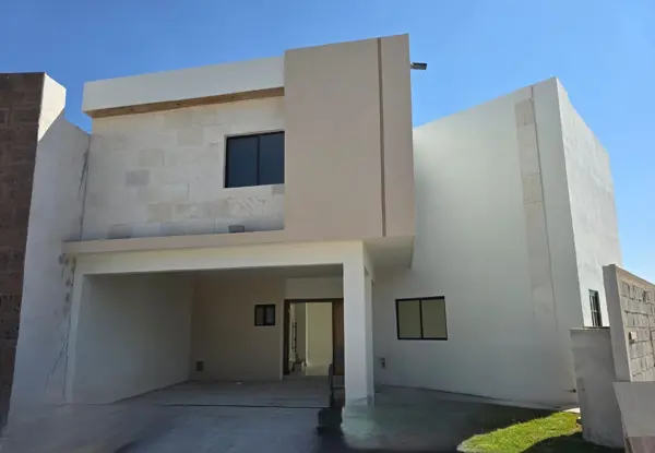 Casa en venta en Los Viñedos, Torreón — foto 2 de 37