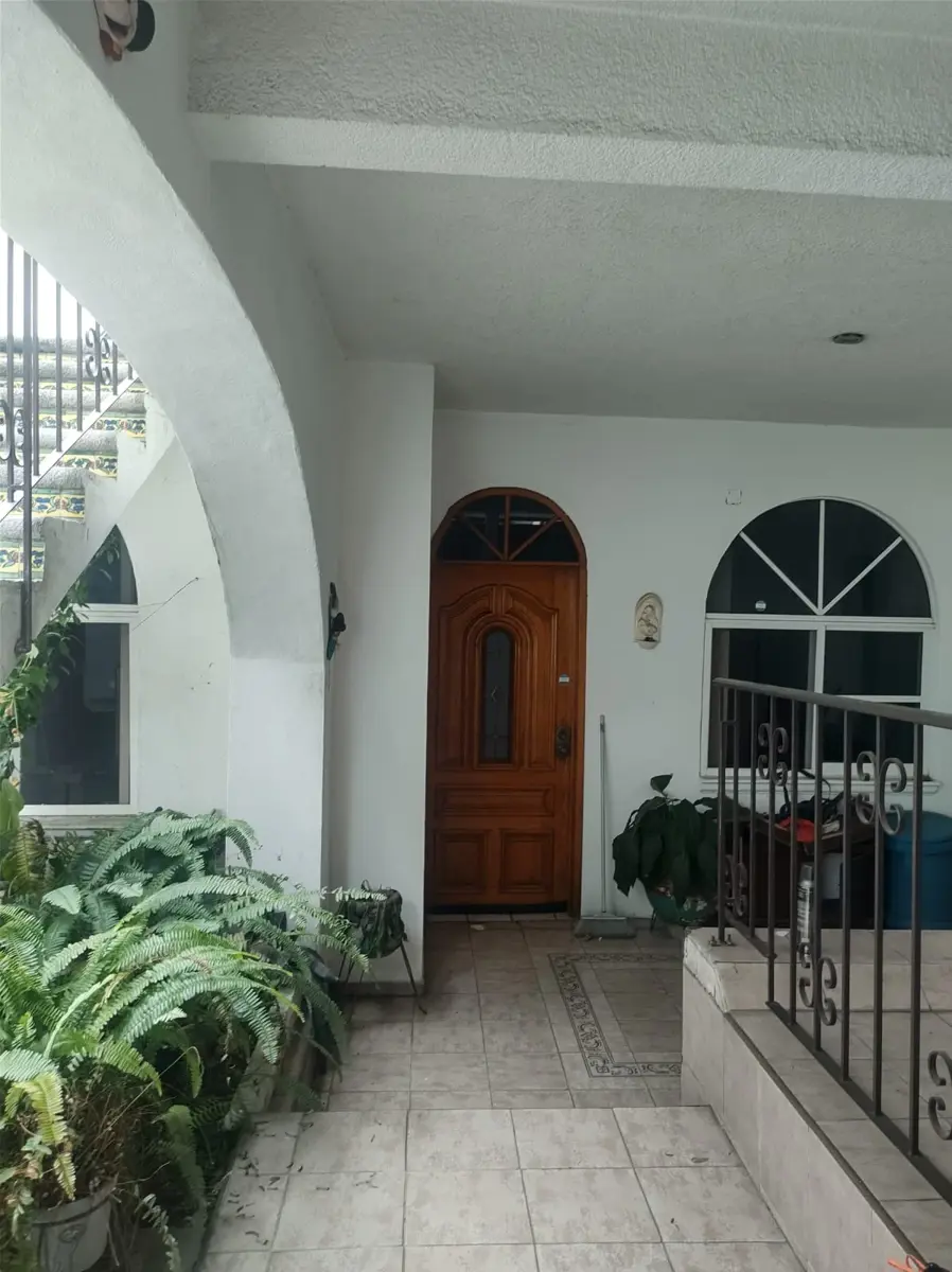Casa en venta en Condominios Cuauhnahuac, Cuernavaca — foto 1 de 9