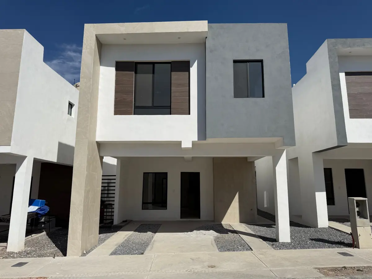 Casa en venta en Nuevo Mirasierra, Saltillo — foto 1 de 16