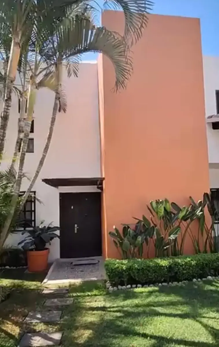 Casa en venta en Amatitlan, Cuernavaca — foto 1 de 13
