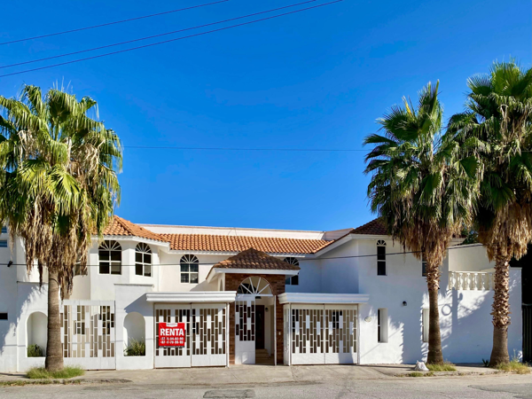 Casa en Renta en Estrella, Torreón: Amplia y Bien Ubicada