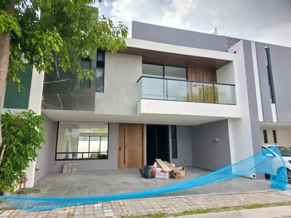 Casa en venta en Lomas de Angelópolis, San Andrés Cholula — foto 2 de 25
