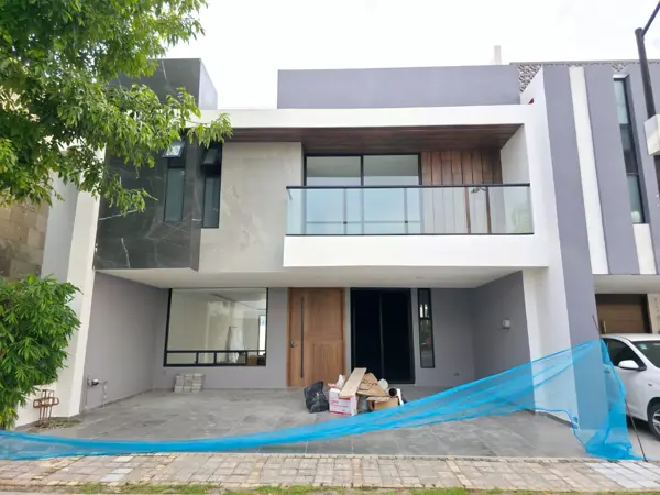 Casa en Venta en Puebla – Parque Querétaro, Lomas de Angelópolis