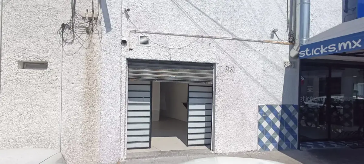 Local en renta en Alamo Industrial, San Pedro Tlaquepaque — foto 1 de 9