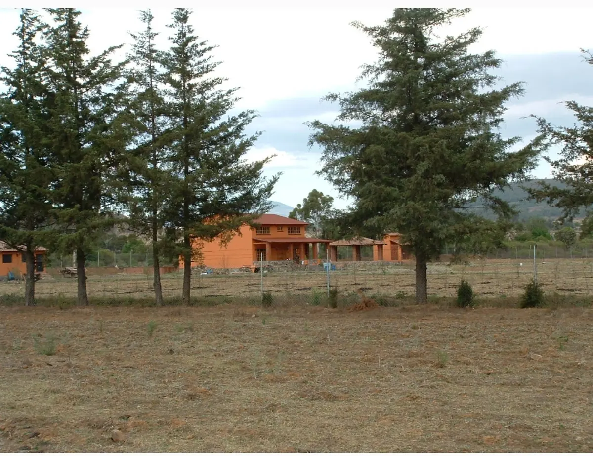 Terreno en venta en Nueva Puerta de Cadena, Pátzcuaro — foto 1 de 5