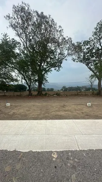 Terreno en venta en Jardín Residencial Autlán, Autlán de Navarro — foto 2 de 2