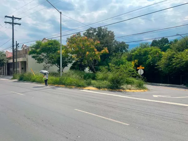 Terreno en venta en Pedregal de la Silla, Monterrey — foto 2 de 4