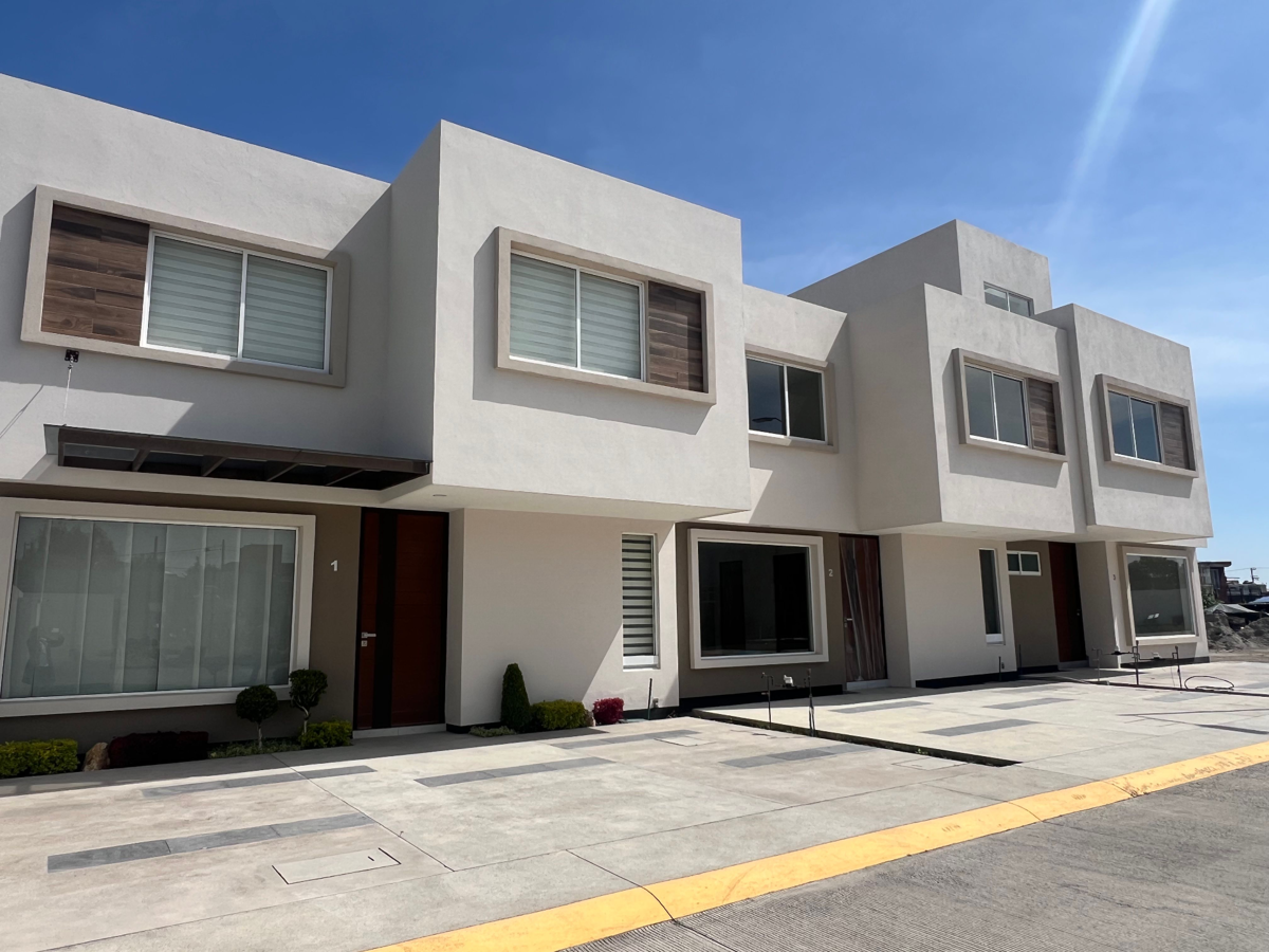 Casa en venta en San Salvador Tizatlalli, Metepec — foto 1 de 18
