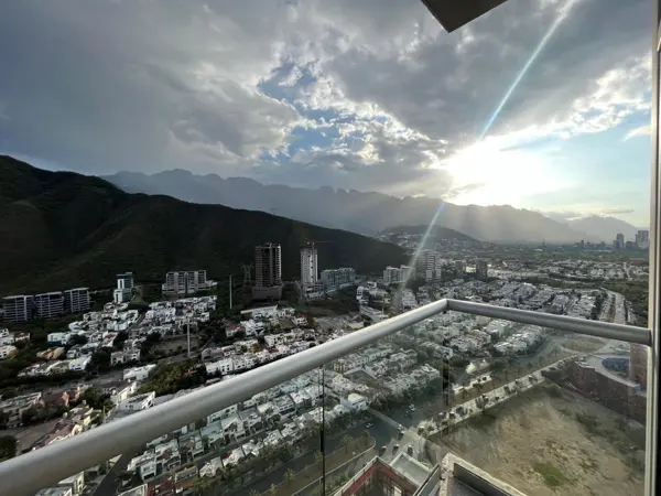 Departamento en venta en Del Valle Oriente, San Pedro Garza García — foto 2 de 14