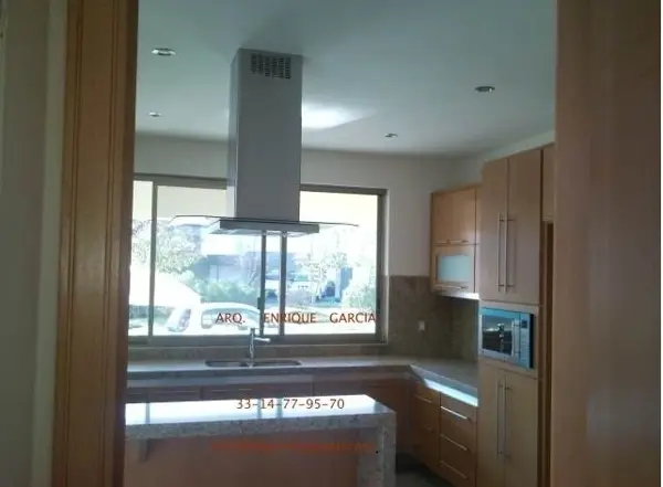 Casa en venta en Valle Real, Zapopan — foto 3 de 9