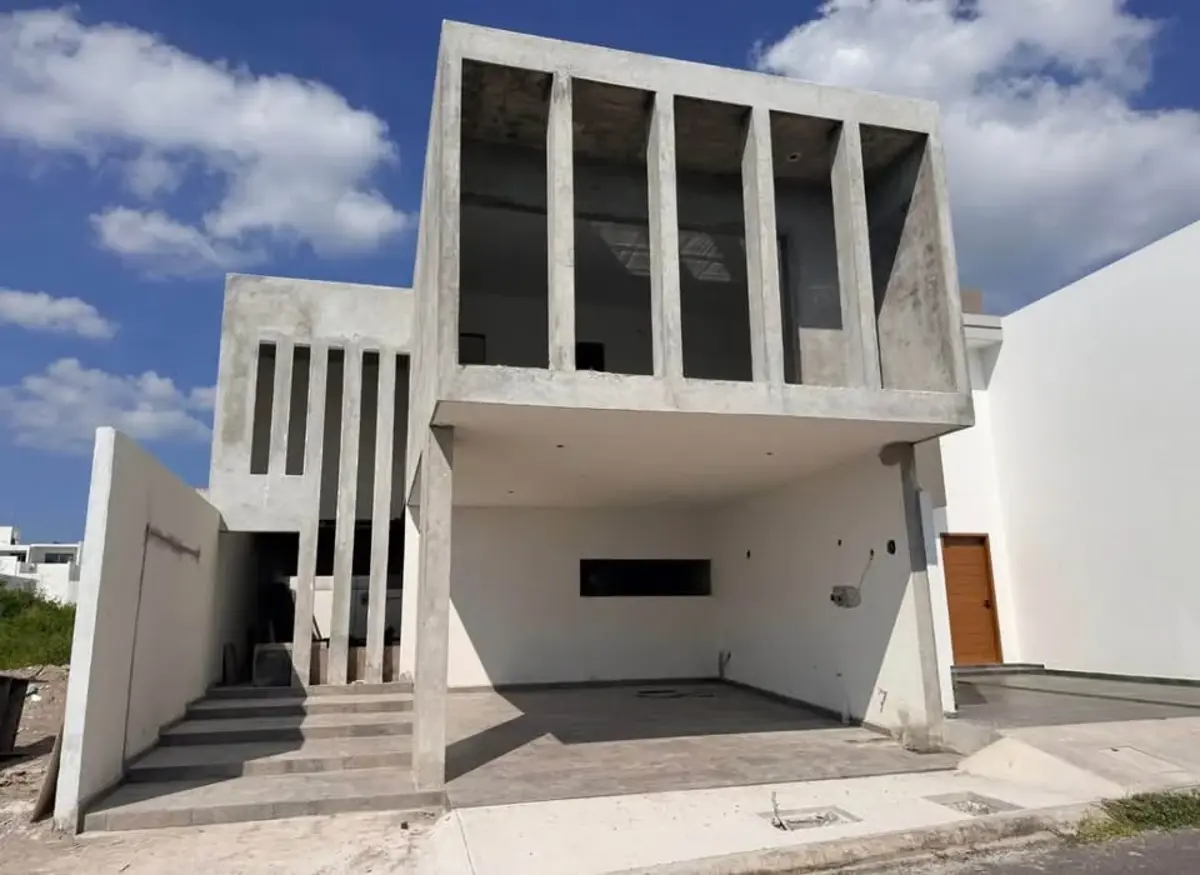 Casa en venta en Lomas de la Rioja, Alvarado — foto 1 de 9