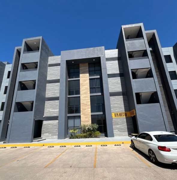 SE RENTA DEPARTAMENTO AMUEBLADO EN COL LOS LAURELES ZONA NORTE,
CULIACÁN SINALOA
