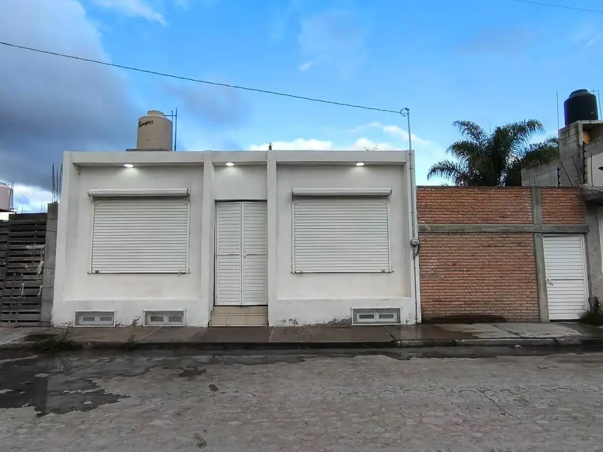 Casa en venta en El Chamizal, Pedro Escobedo — foto 1 de 12
