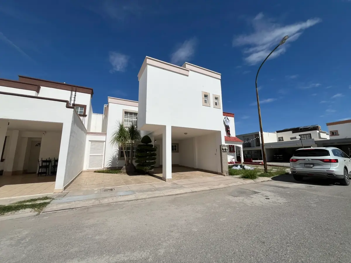 Casa en renta en Residencial Senderos, Torreón — foto 1 de 25