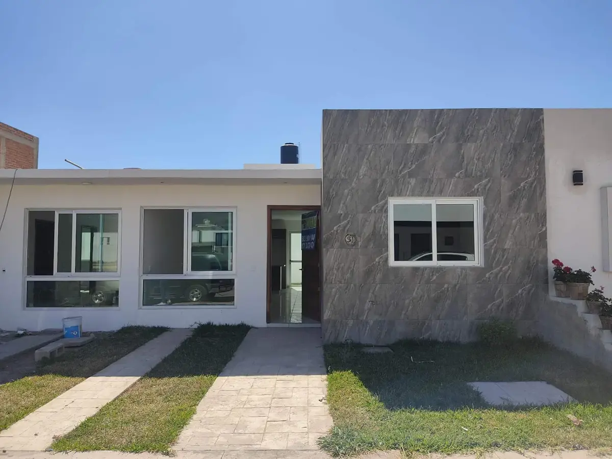Casa en venta en Jardines Autlan, Autlán de Navarro — foto 1 de 6